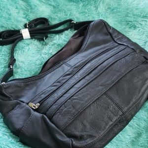 Leather handbag